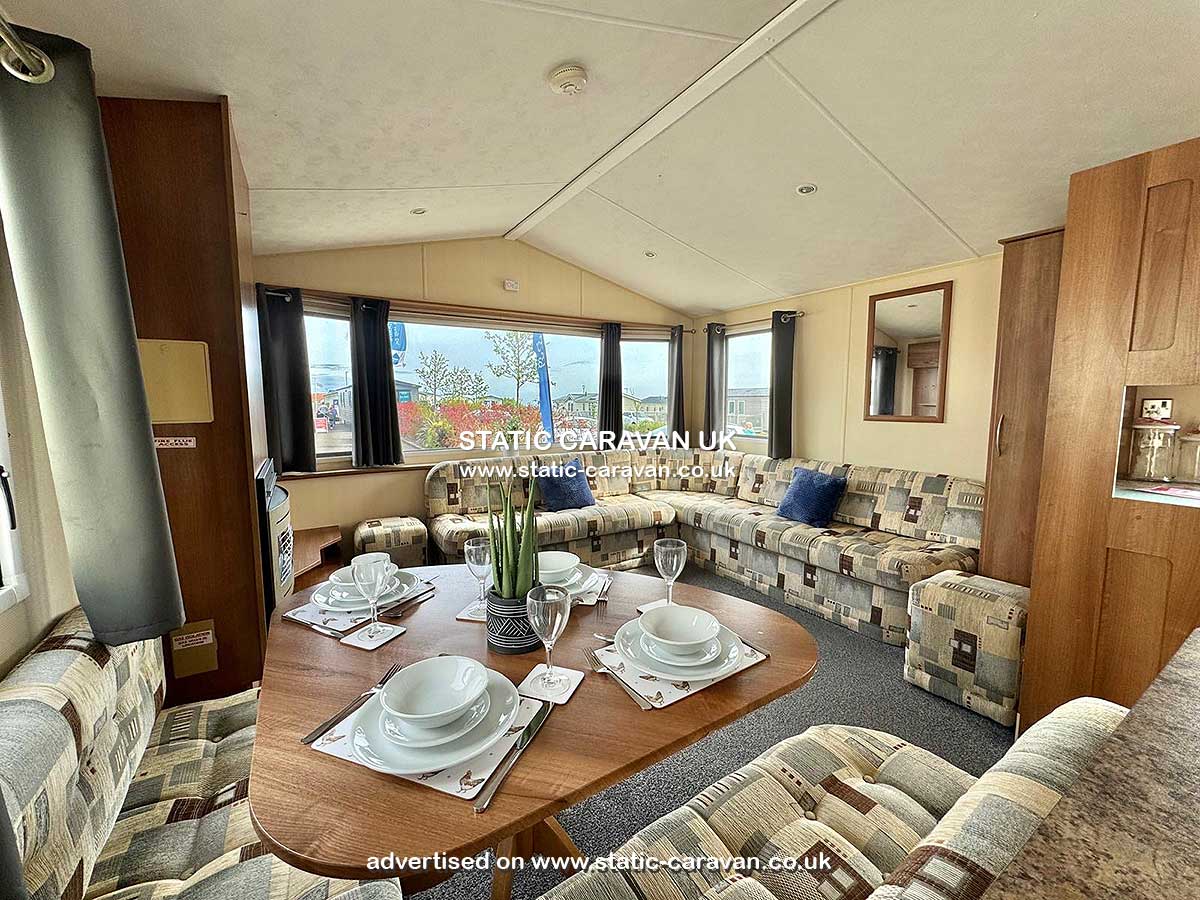 Caravan holiday rental Lapwing 17 at Cayton Bay, Scarborough, North Yorkshire