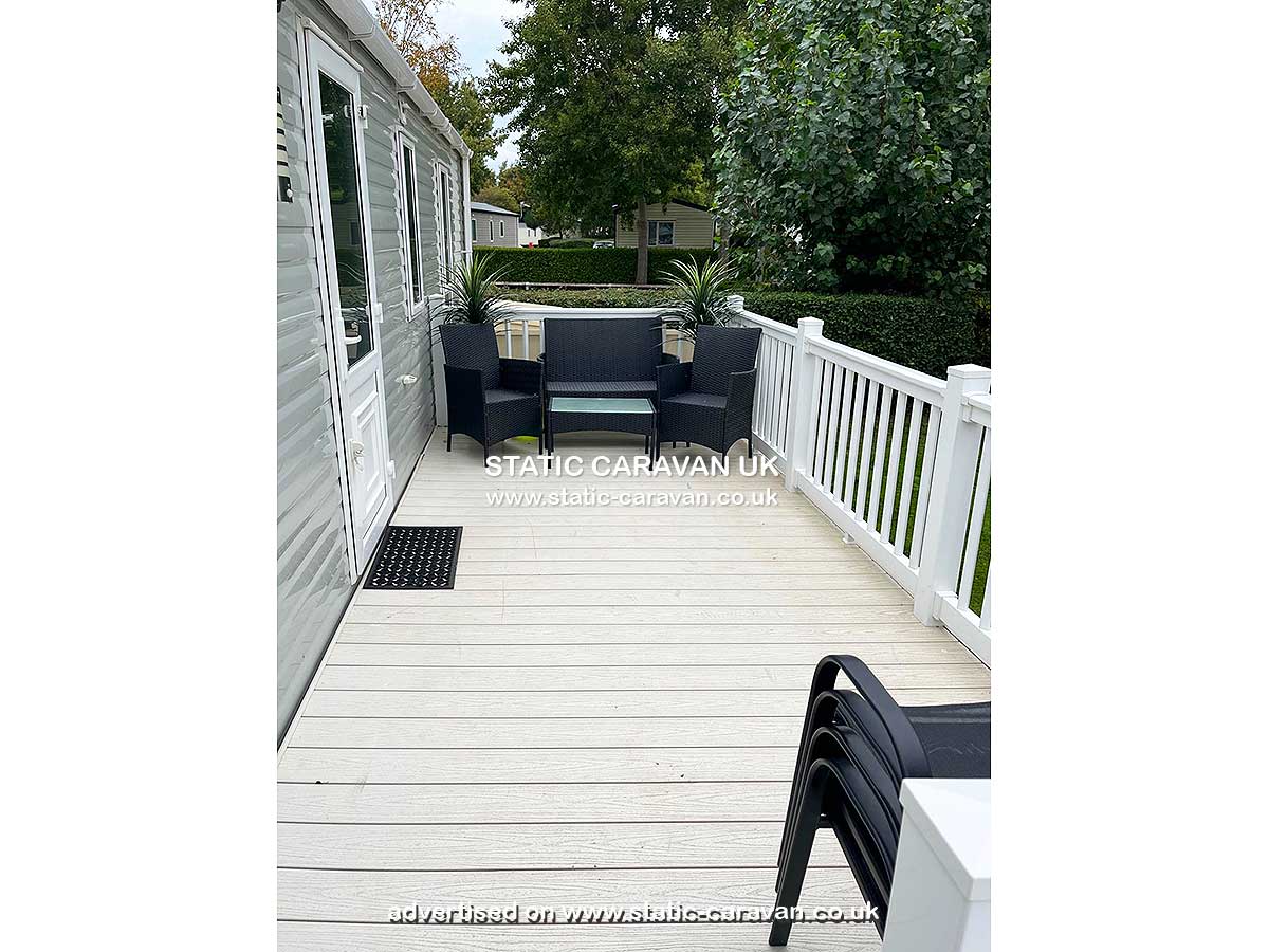 Caravan holiday rental 28 Wells View at Burnham on Sea Holiday Village, Somerset