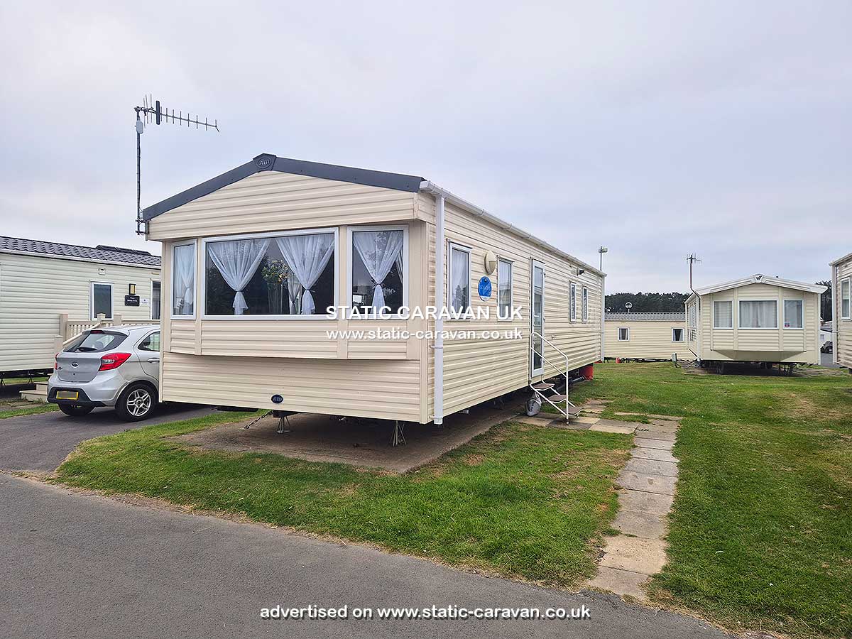 Caravan holiday rental Gosling 2 at Cayton Bay, Scarborough, North Yorkshire