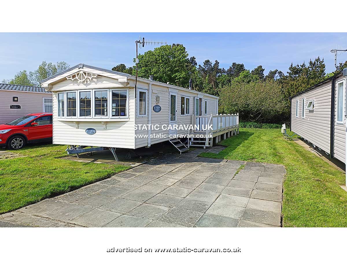 Static Caravan for hire at Finch 33, Cayton Bay, Scarborough, North Yorkshire