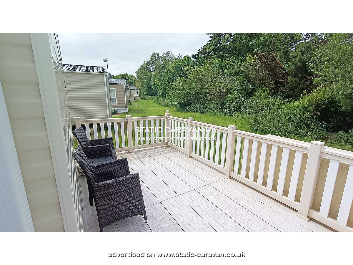 Caravan for hire Finch 33 at Cayton Bay, Scarborough, North Yorkshire