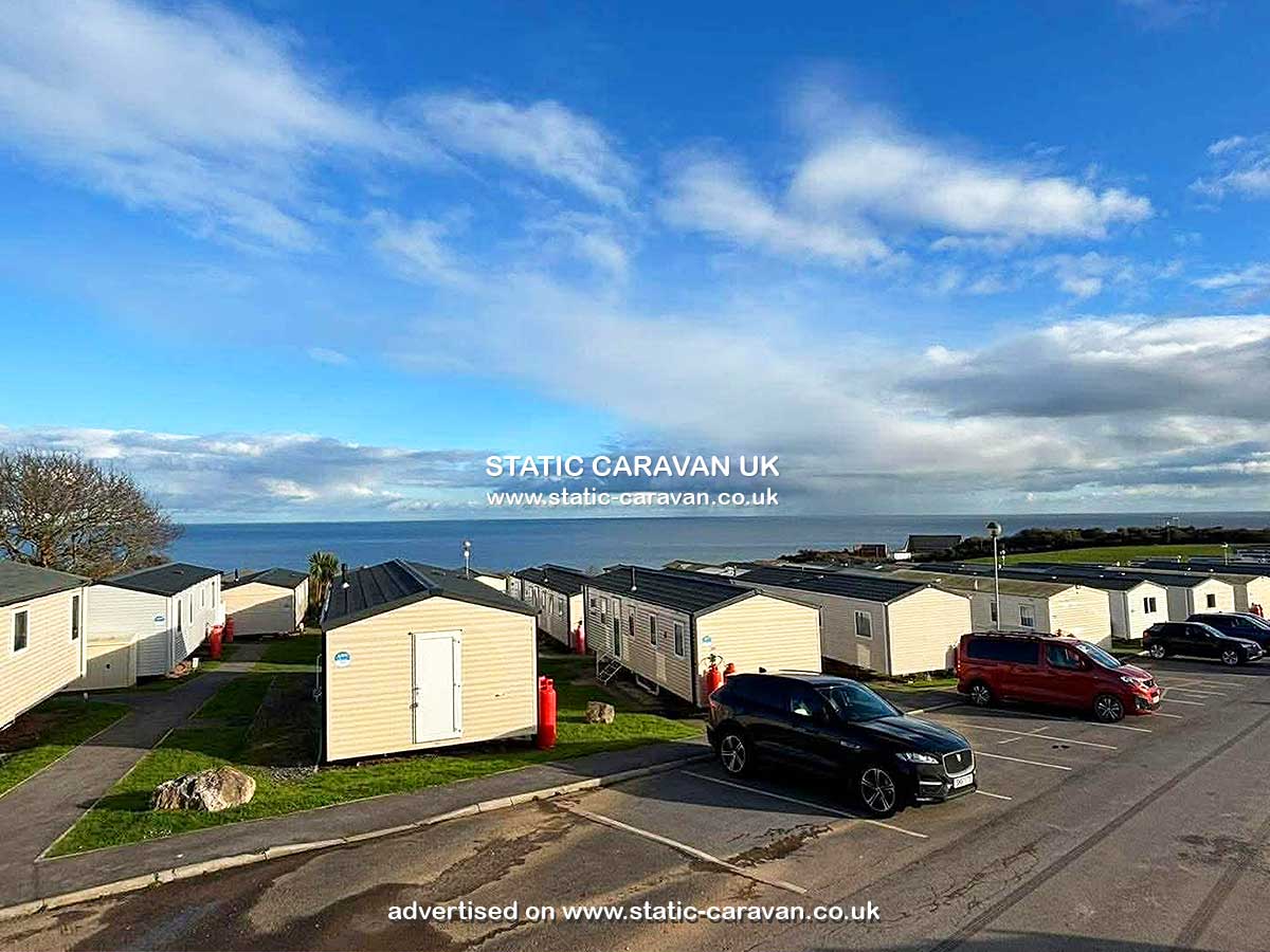 Caravan for hire 32 Karo Place at Devon Cliffs, Sandy Bay, Exmouth, Devon