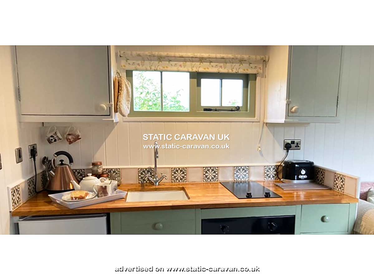 Caravan for hire Erw at Erw Farm, Rhostryfan, Caernarfon, Gwynedd, North Wales