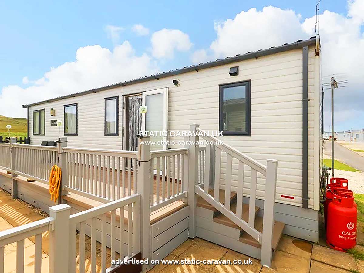Caravan holiday rental A7 at Freshwater Beach, Bridport, Dorset
