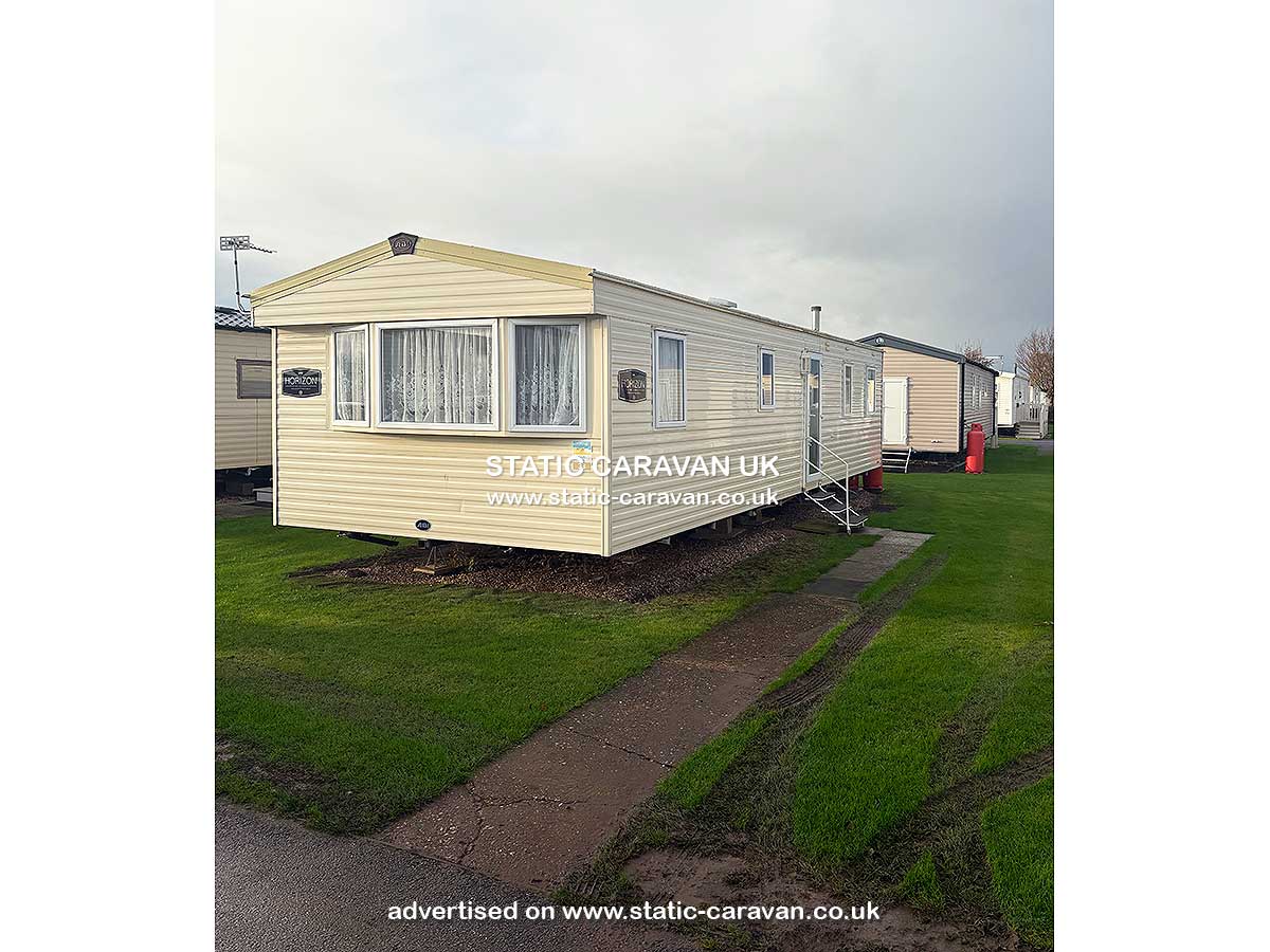 Caravan holiday rental 33 Beachwalk at Golden Sands, Mablethorpe, Lincolnshire