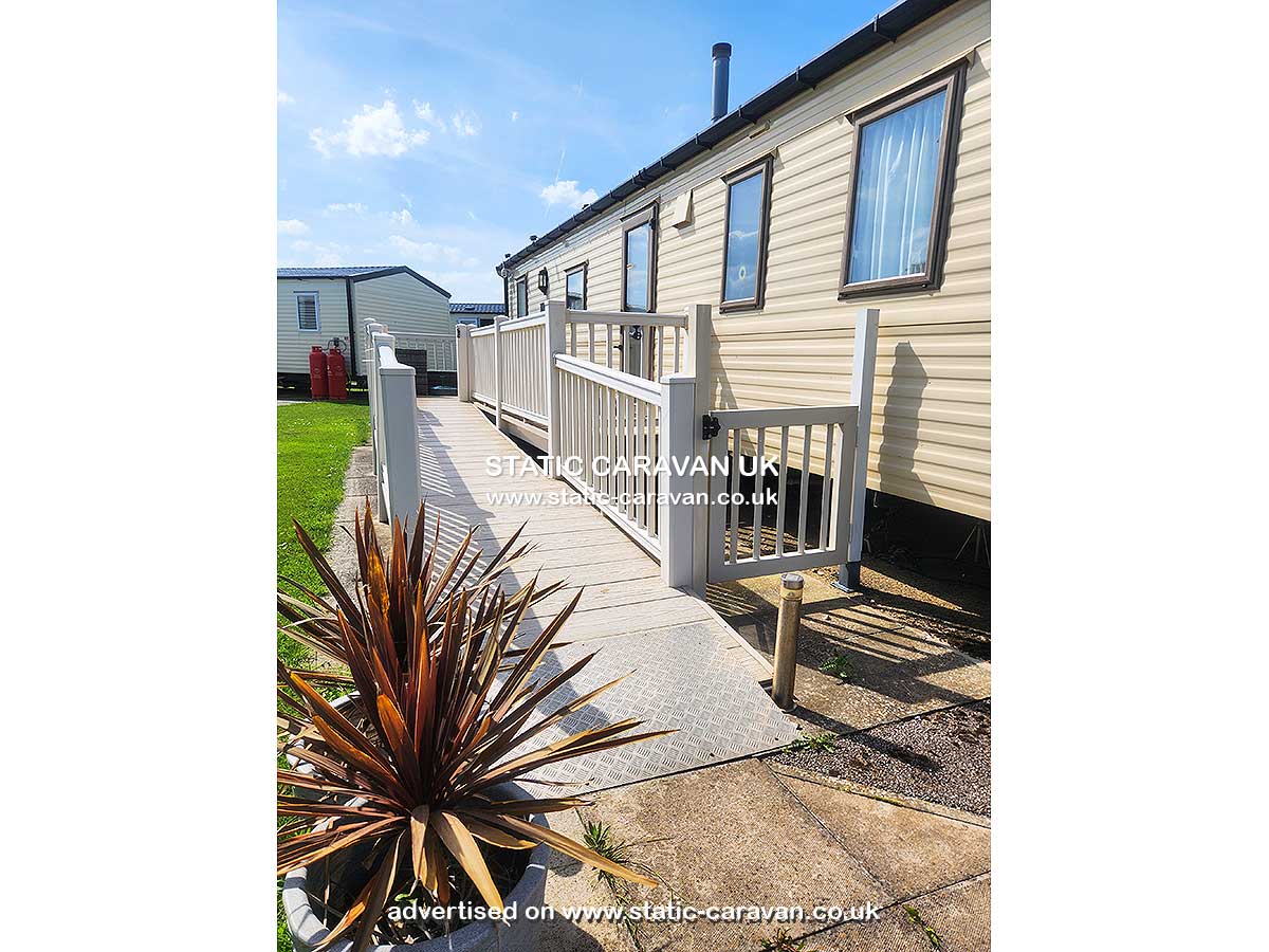 Caravan holiday rental 95 Teak Bank at Golden Sands, Mablethorpe, Lincolnshire