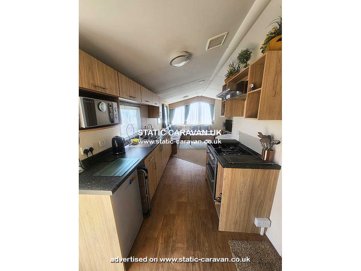 Caravan for hire 95 Teak Bank at Golden Sands, Mablethorpe, Lincolnshire