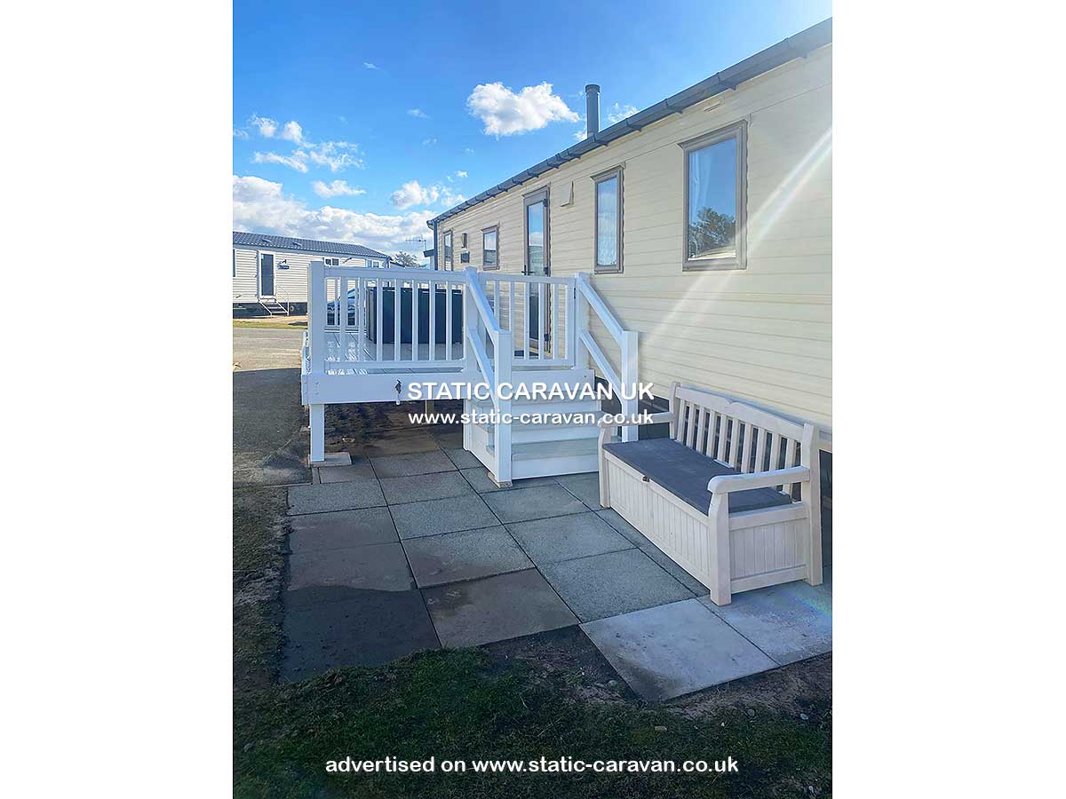 Caravan for hire 37 Iris at Greenacres, Porthmadog, Gwynedd, North Wales