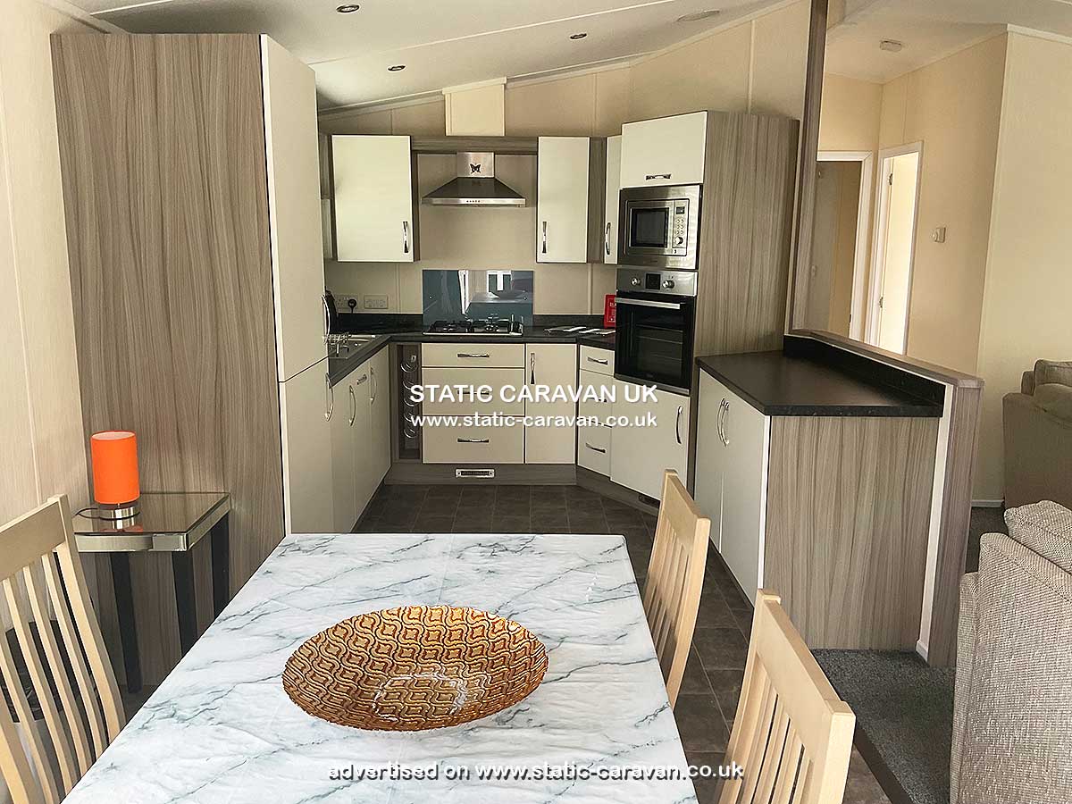 Caravan for hire Chewton Meadow at Hoburne Naish, New Milton, Hampshire