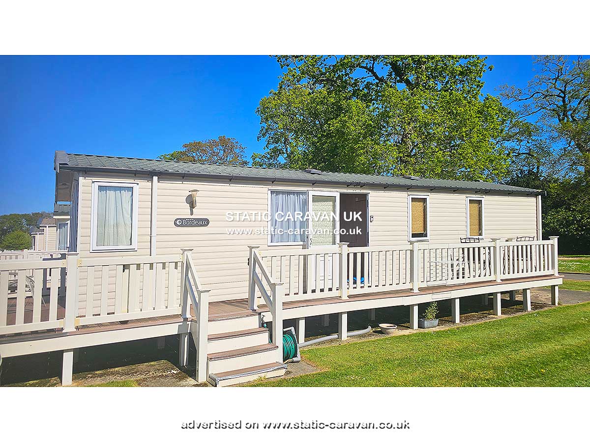 Caravan for hire R6 at Hoburne Park, Christchurch, Nr Bournemouth, Dorset