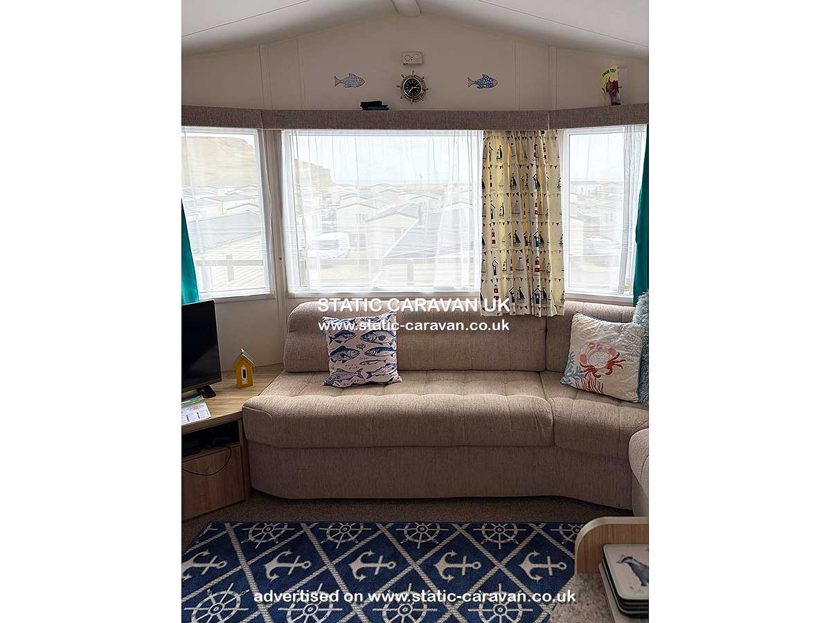 Caravan holiday rental F10 at Freshwater Beach, Bridport, Dorset