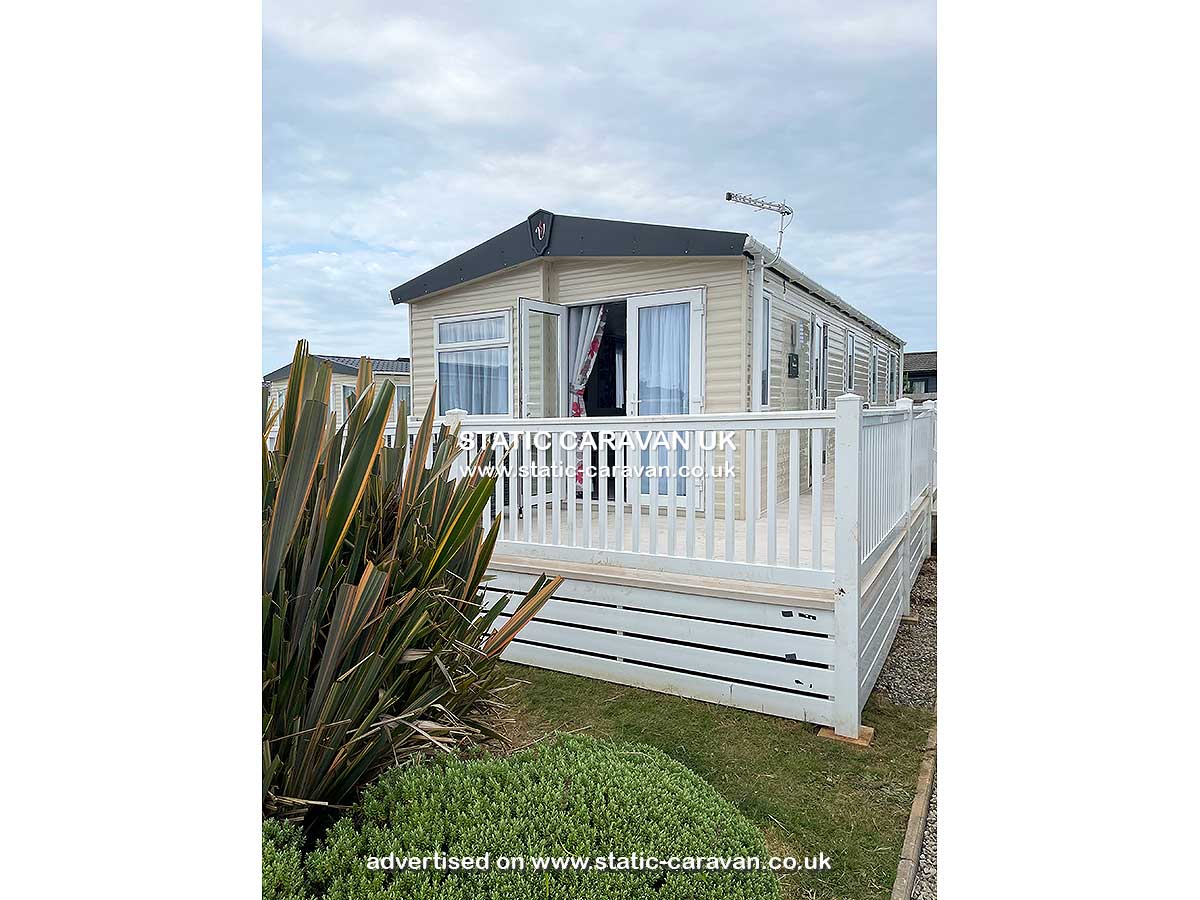 Caravan for hire 4 Bude at Newperran Holiday Park, Hendra Croft, Goonhaven, Nr Newquay, Cornwall