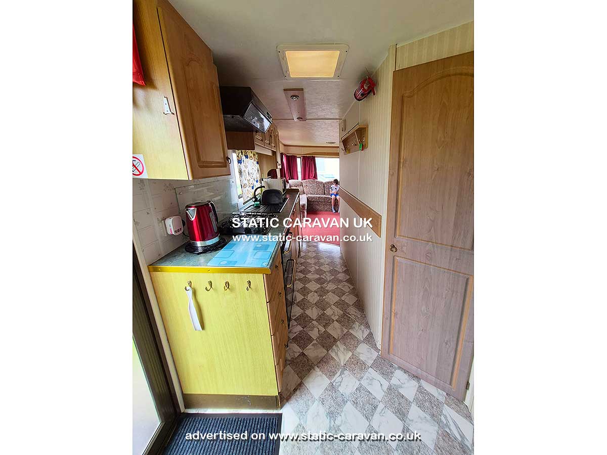 Caravan for hire R2 at Lowfield Farm, Filey, Scarborough, North Yorkshire