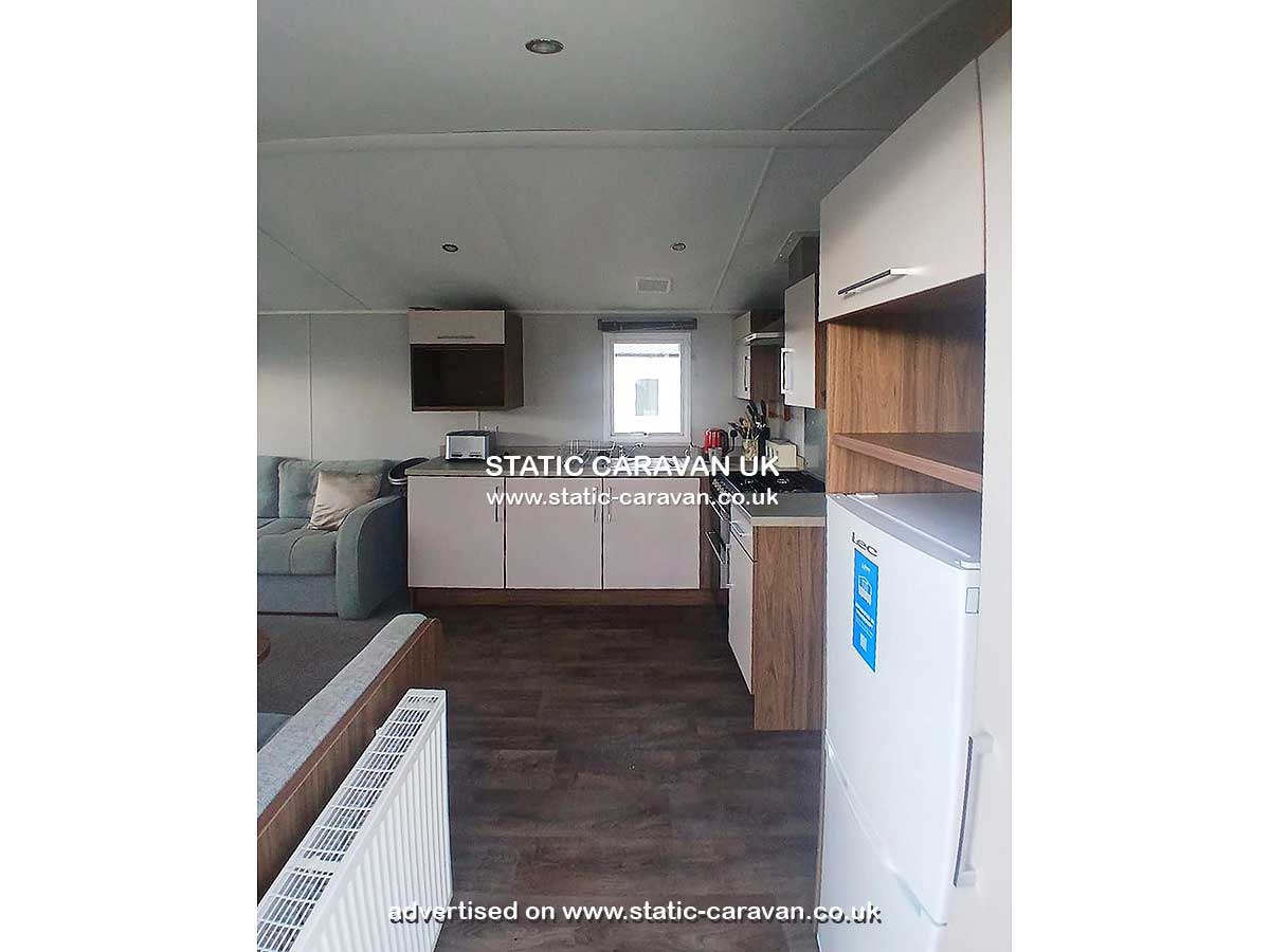 Caravan for hire 39 Cader Court at Lyons Sunnysands, Tal-y-bont, Barmouth, Gwynedd, West Wales