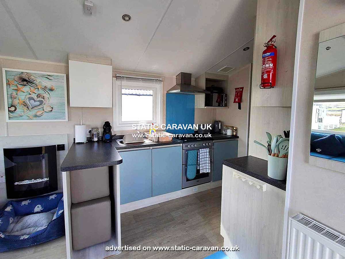 Caravan for hire Snowdon Summit 50 at Lyons Sunnysands, Tal-y-bont, Barmouth, Gwynedd, West Wales