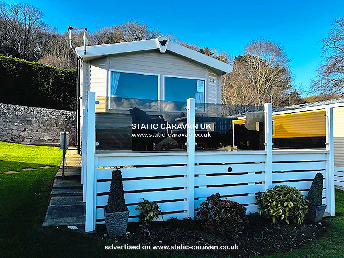 Caravan holiday rental S10 at Penrhyn Hall Farm, Llandudno, Conwy, North Wales