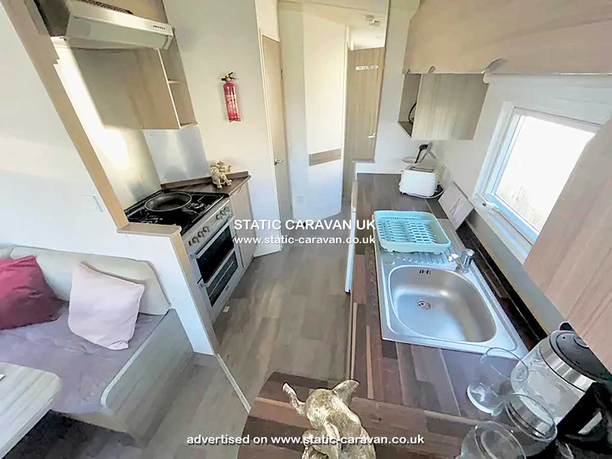 Caravan for hire Rugg-Let at Seawick, Clacton-on-Sea, Essex