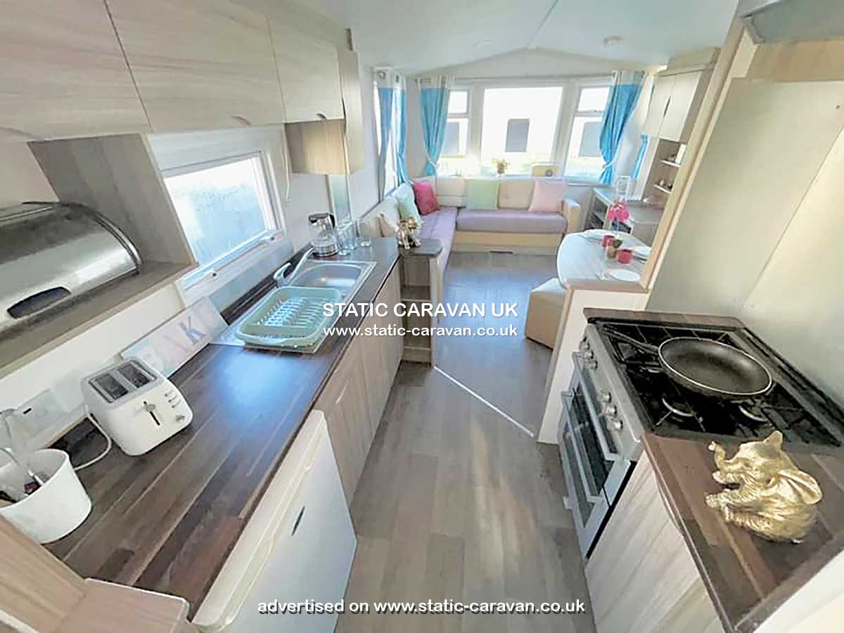 Caravan for hire Rugg-Let at Seawick, Clacton-on-Sea, Essex