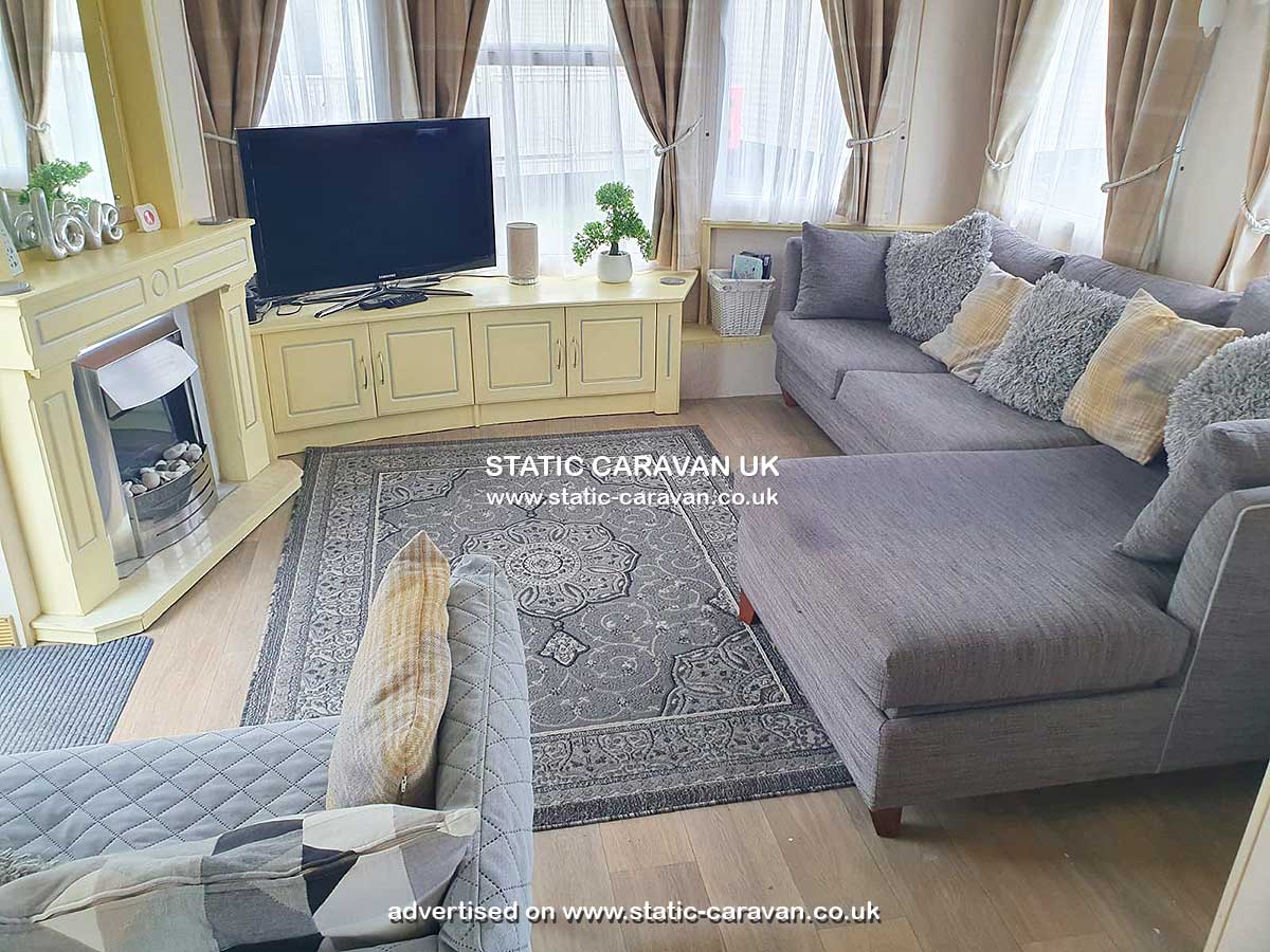 Caravan holiday rental 89 Beachfields at Golden Sands, Kinmel Bay, Rhyl, Denbighshire, North Wales