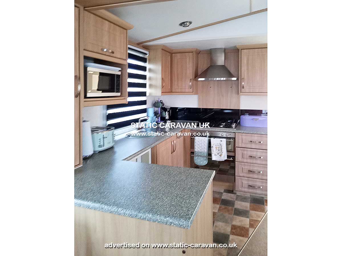 Caravan for hire Golden Beaches at Golden Anchor, Chapel St Leonards, Skegness, Lincolnshire