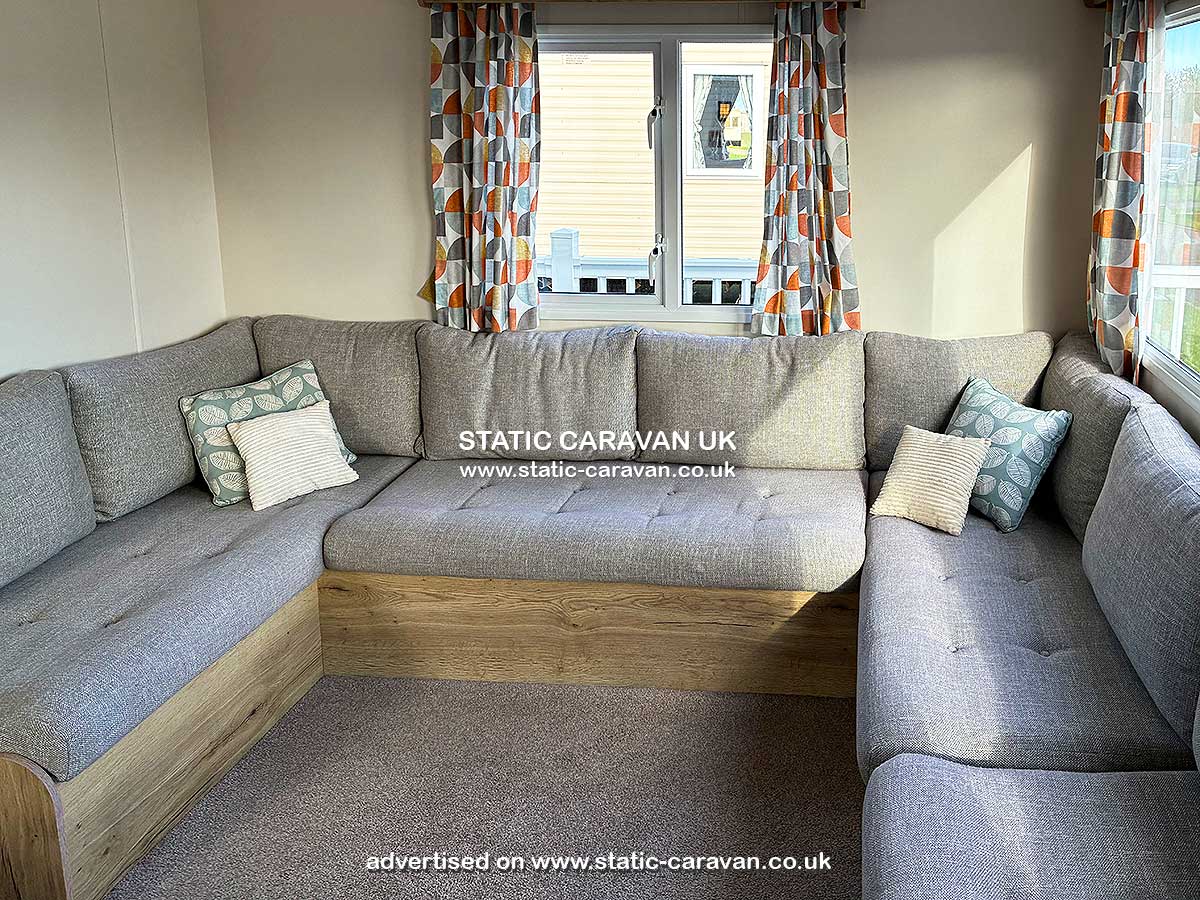 Caravan holiday rental 33 Dunlin Dell at Thornwick Bay, Flamborough, Bridlington, East Yorkshire