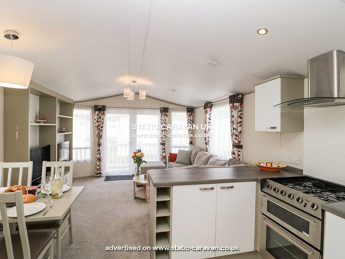 Caravan holiday rental D18 at Shorefield Country Park, Milford on Sea, Hampshire